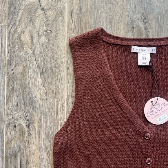 NWT Sincerely Jules Brown Button-Up Knit Vest - Picture 2 of 5